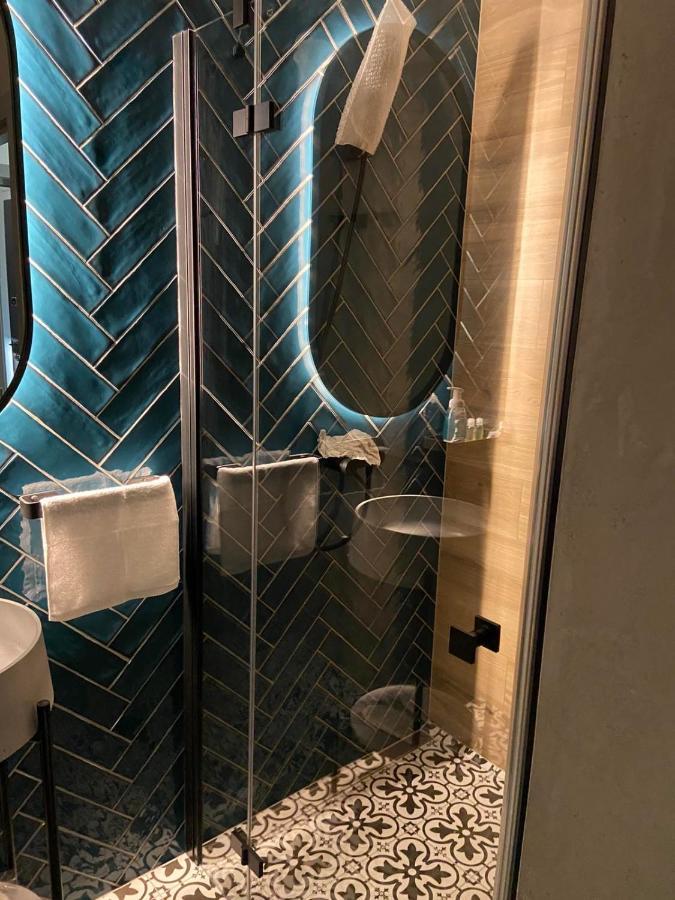 Lux Appartments В Центре Города В Стиле Loft Vinnytsia Luaran gambar