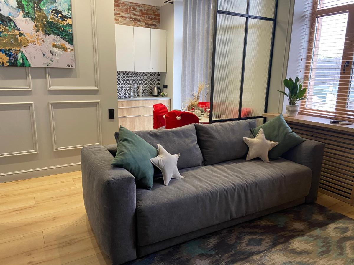 Lux Appartments В Центре Города В Стиле Loft Vinnytsia Luaran gambar